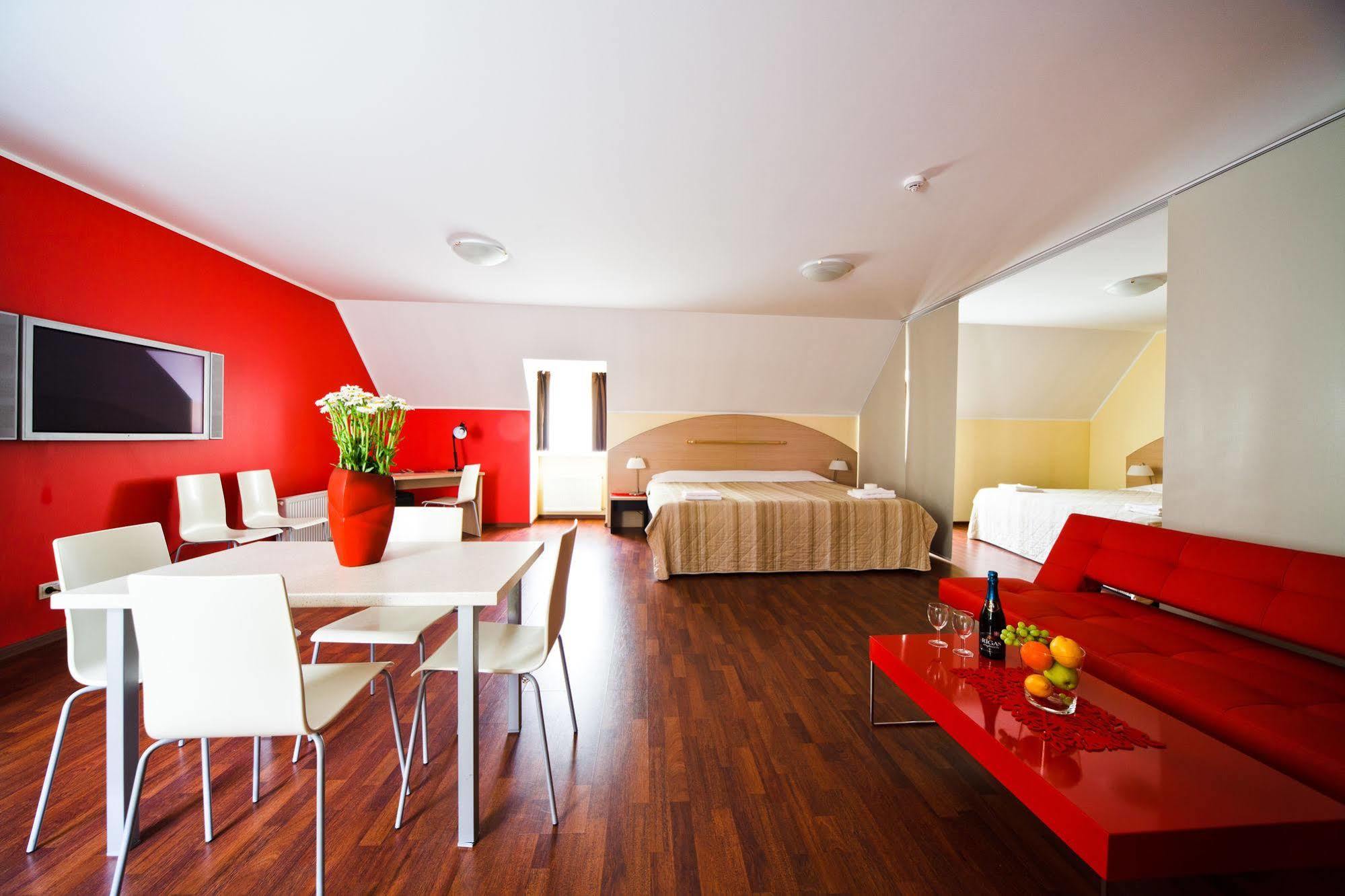 Aparthotel Autosole Riga Bagian luar foto