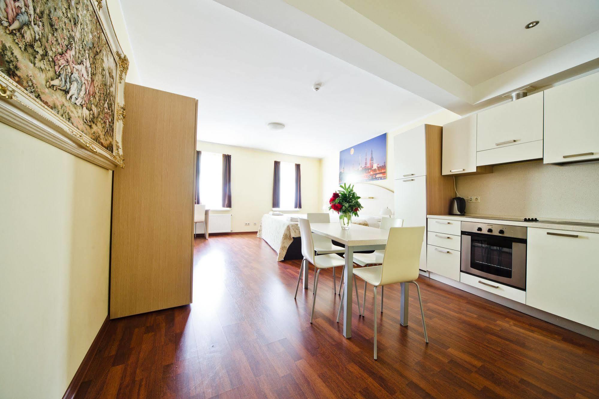Aparthotel Autosole Riga Bagian luar foto
