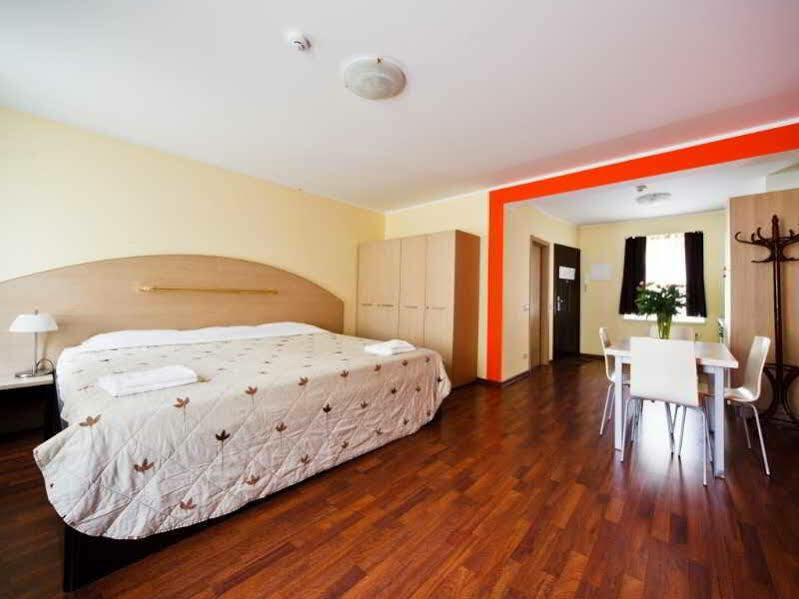 Aparthotel Autosole Riga Bagian luar foto